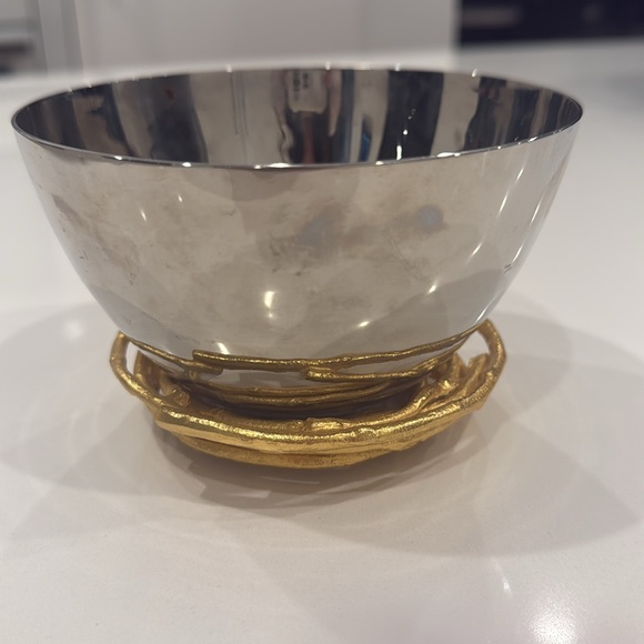 Michael Aram Silver Bowl with Gold Base - Picture 2 of 5